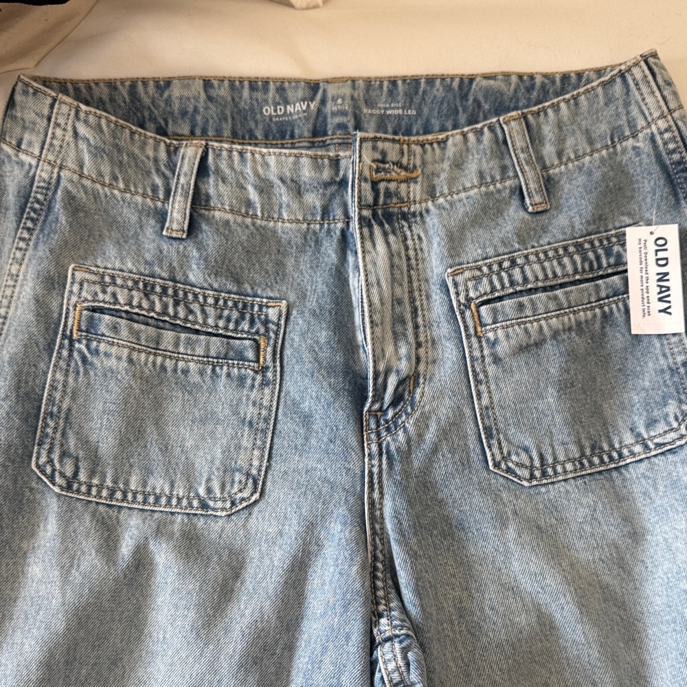 Old Navy Light Blue Relaxed Men’s Denim Jeans